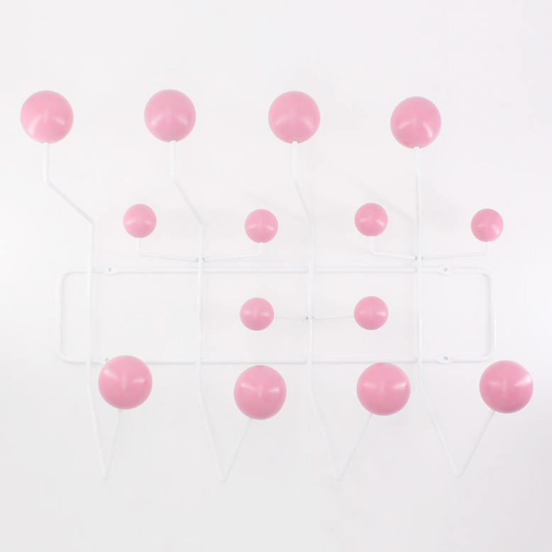 Väggmonterad Klädhängare – Elegant och Funktionell