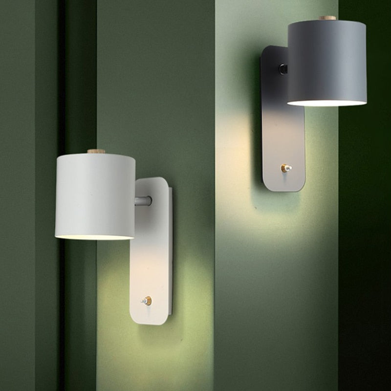 Iluminación de Pared Moderna – Interruptor Integrado y Encendido Práctico