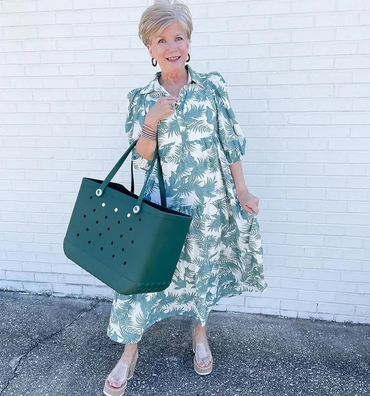 Stiv strandveske - fargerik design og stor kapasitet