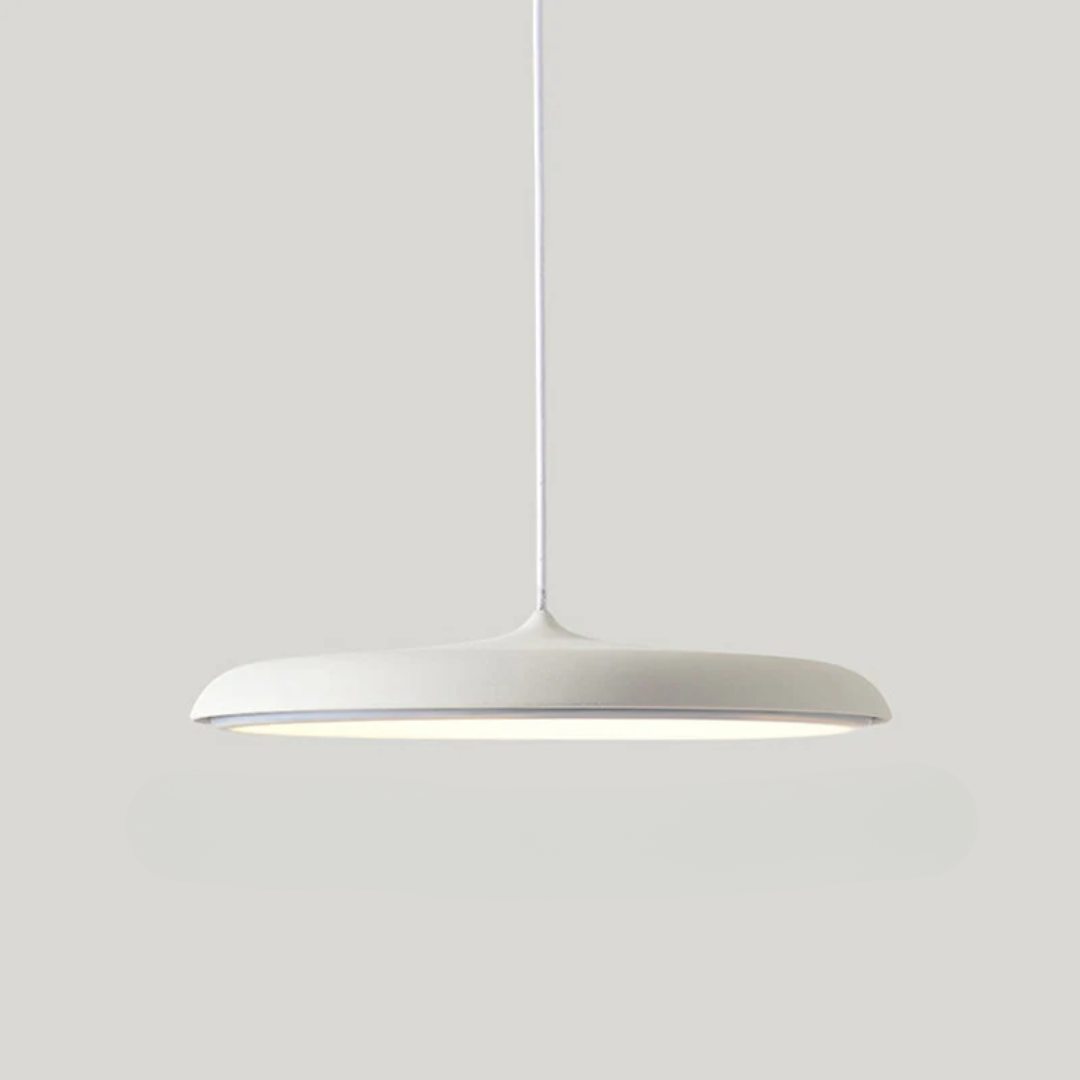 Suspensão Escandinava – Elegância Minimalista Para o Seu Interior
