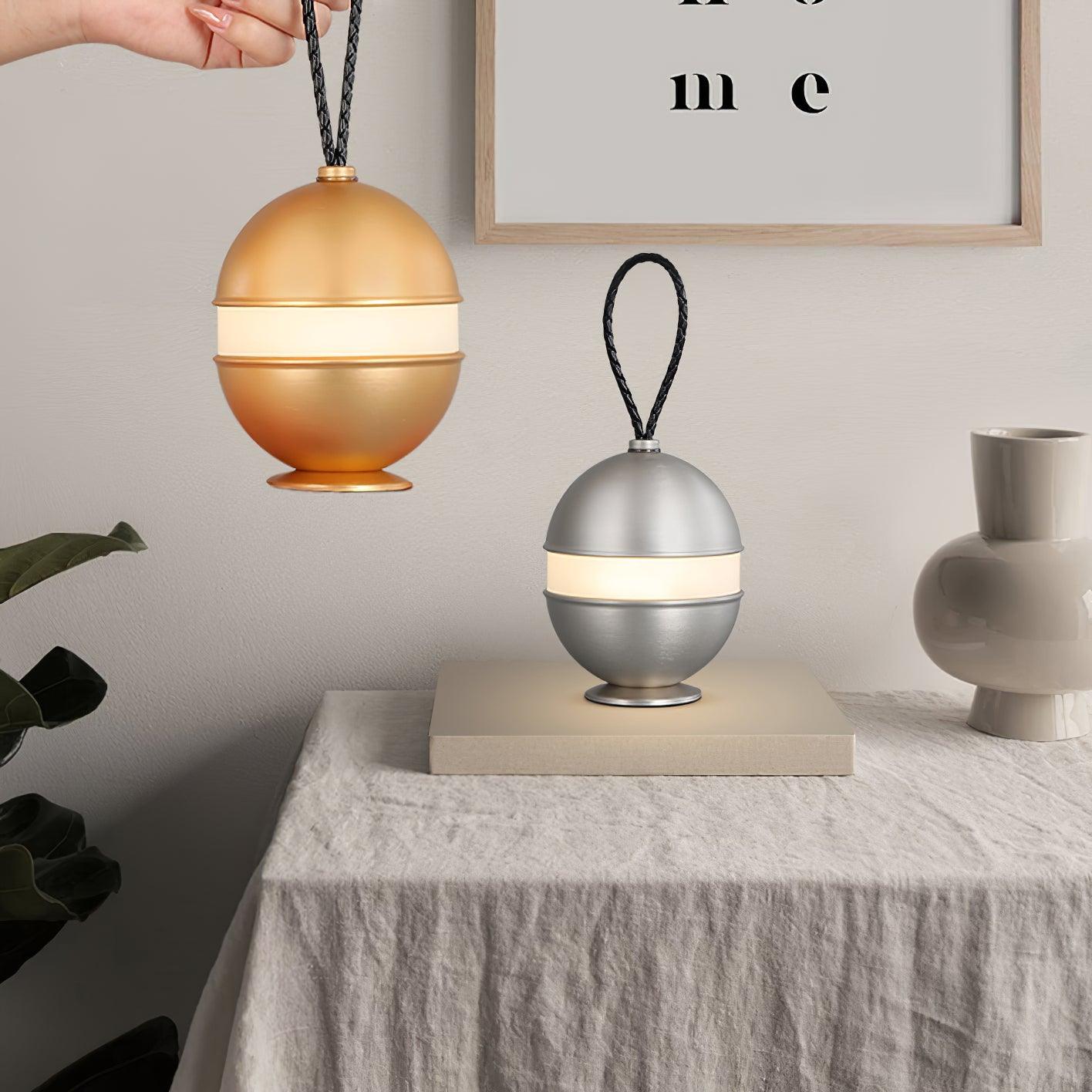 Dobíjecí kulová lampa - elegantní design a relaxační světlo