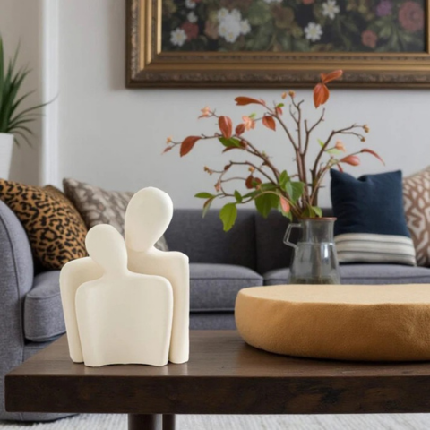 Veistos Pariskunta Syleilevä – Taiteellinen Ja Emotionaalinen Viehätys