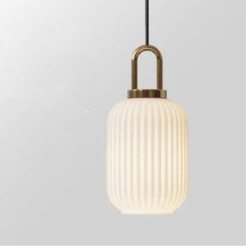 日本のサスペンション - エレガンスとミニマリズム