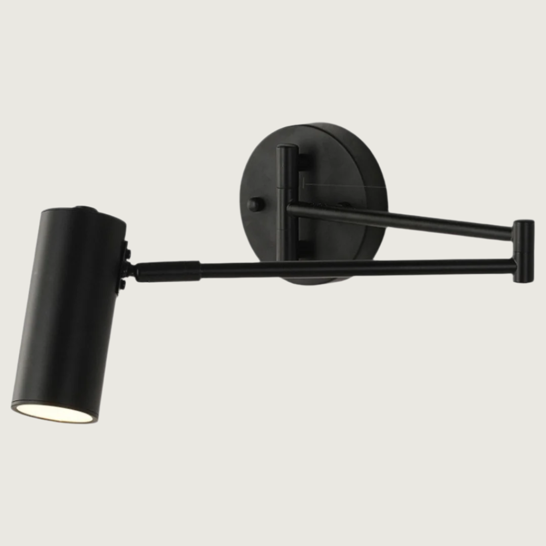 Justerbar vegglampe i moderne stil - eleganse og allsidighet