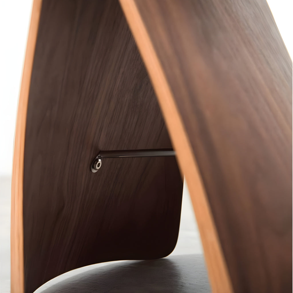 Banc Artizanal – Stil Natural și Confort Atemporal 