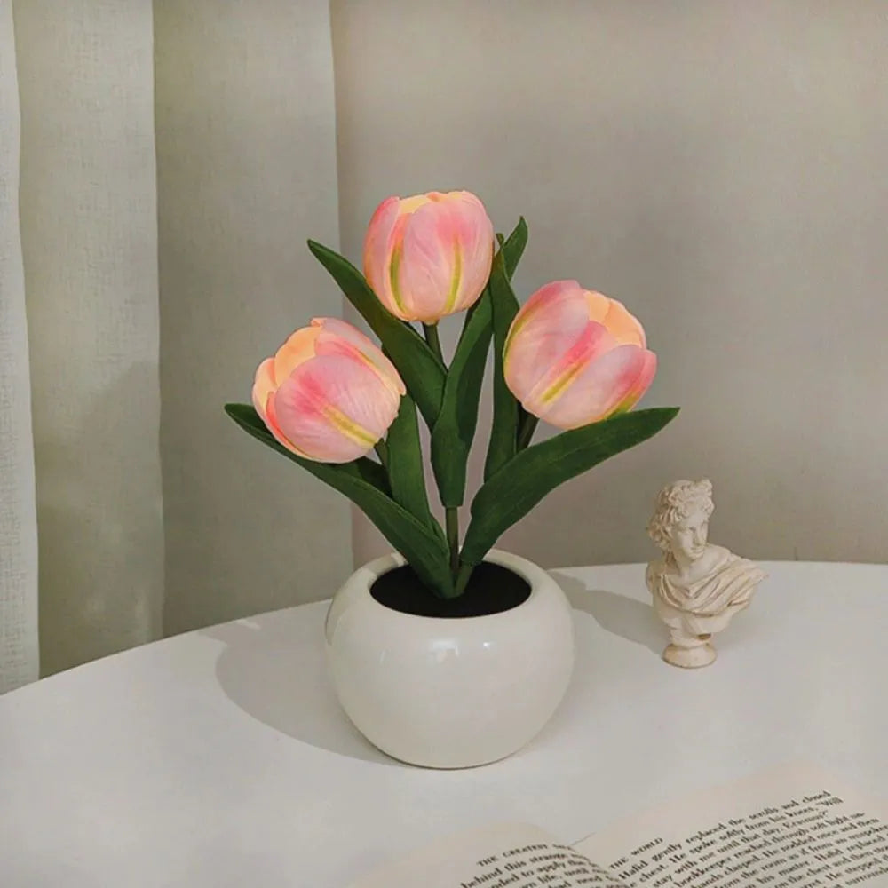Lámpara Decorativa Tulipán – Ambiente Cálido y Refinado 