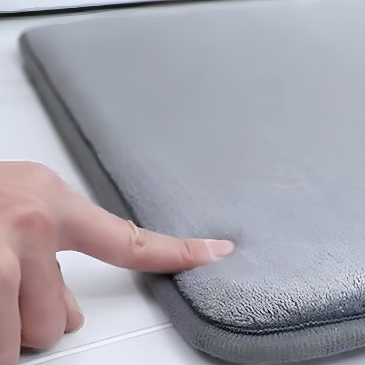 Super saugfähiger rutschfester Badeteppich – Komfort und tägliche Sicherheit 