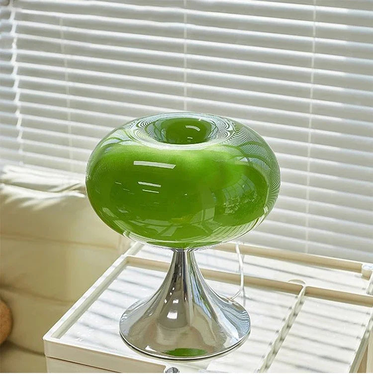 Stolní lampa v retro stylu Bauhaus 