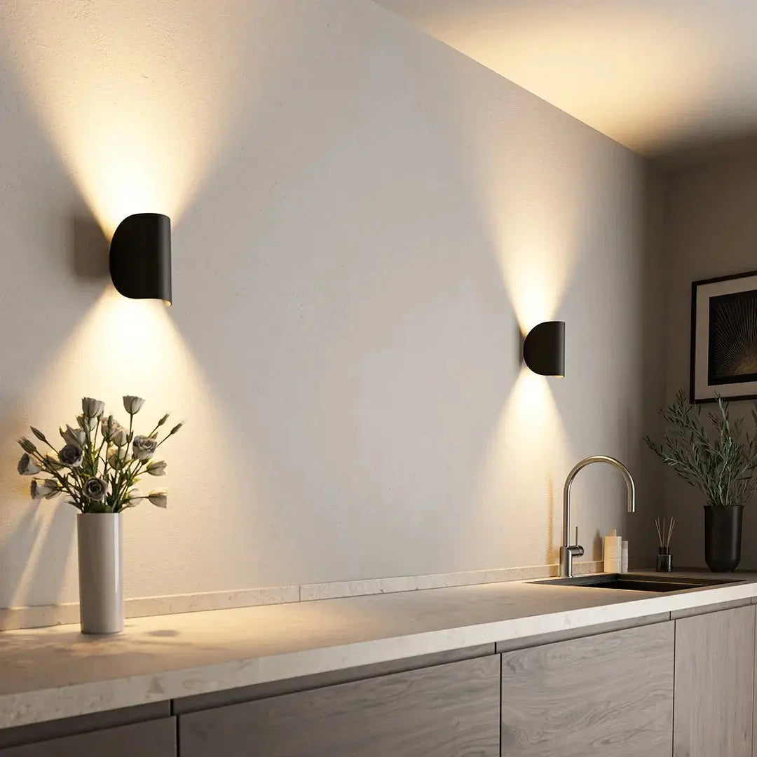 Elegante lampada da parete a LED - Illuminazione chic e moderna