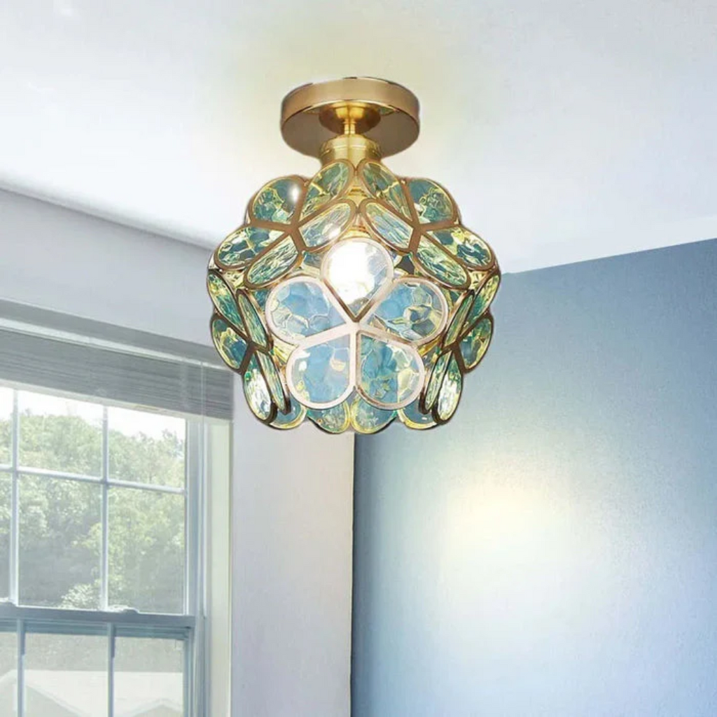 Ceiling Light in the Shape of a Flower – Delicate and Modern Design 