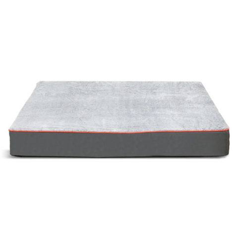 Pat pentru câini mari – confort și spațiu adecvat 