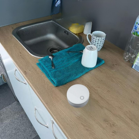 Gerador de Ozono Portátil – Purificação Eficaz e Fácil de Transportar 