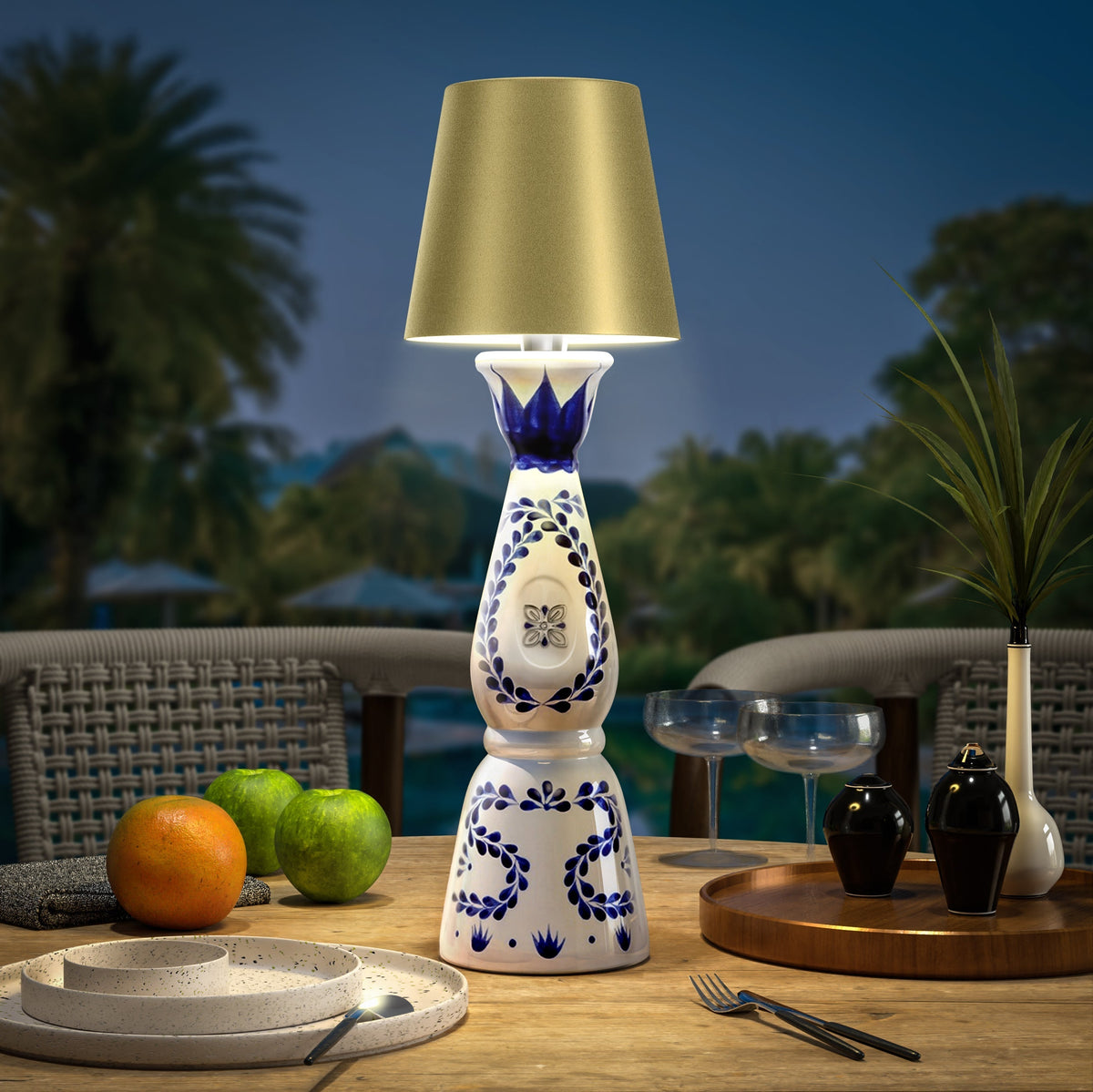 Lampada LED Ricaricabile – Trasforma le Tue Bottiglie in Illuminazione 