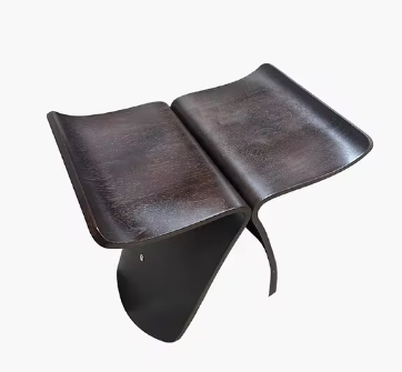 Banc Artizanal – Stil Natural și Confort Atemporal 
