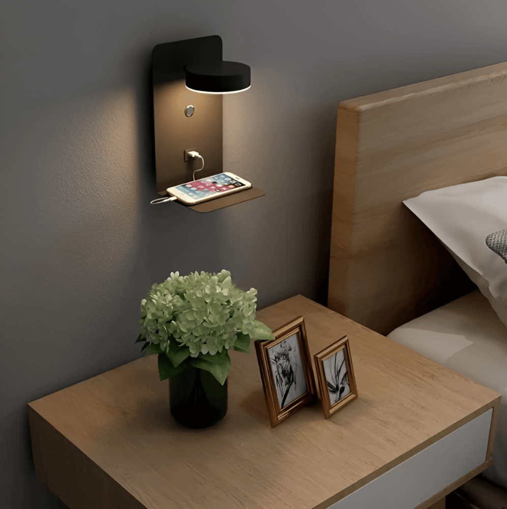Led-vegglampe med hylle og USB-port - Moderne design og 2-i-1-funksjon
