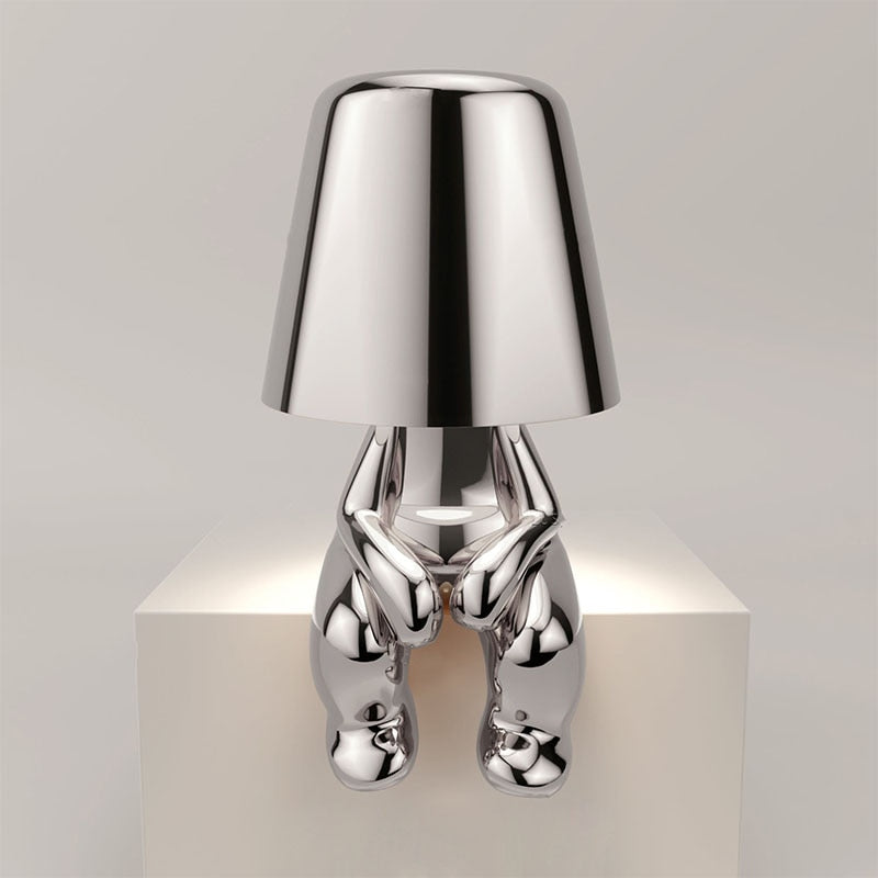 Moderne Tischlampe – Minimalistische Eleganz und sanftes Licht 